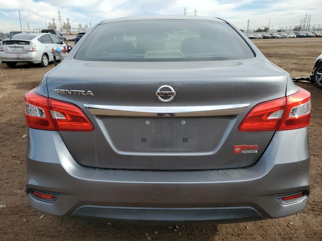 2017 NISSAN SENTRA S - Фото 6