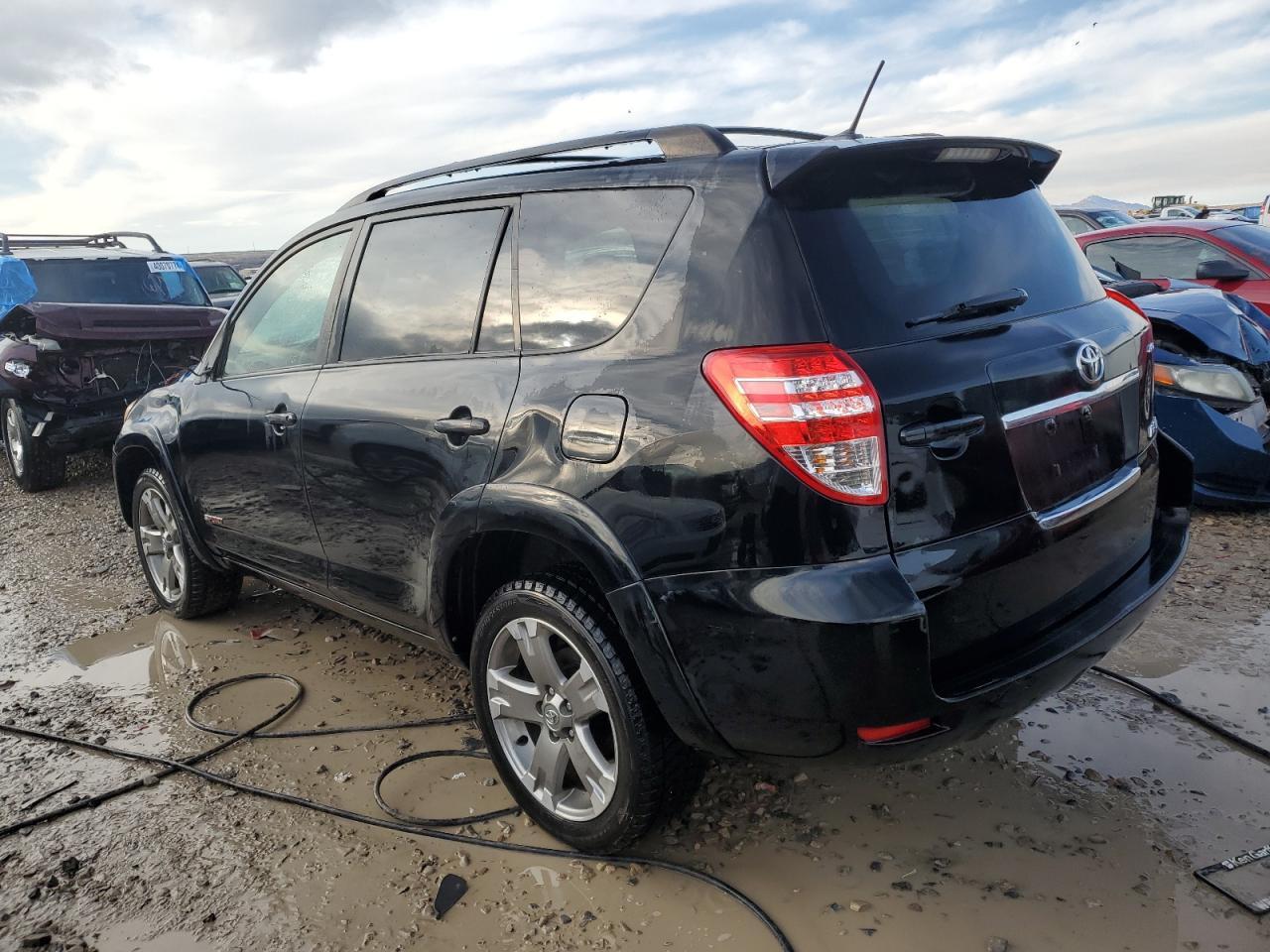 2011 TOYOTA RAV4 SPORT - Image 2