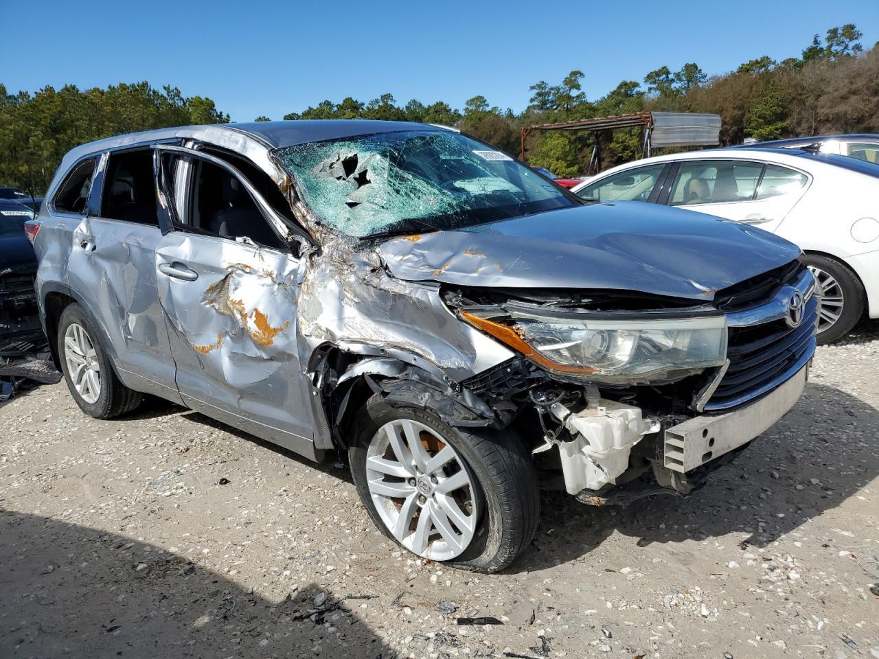 2015 TOYOTA HIGHLANDER - Фото 4