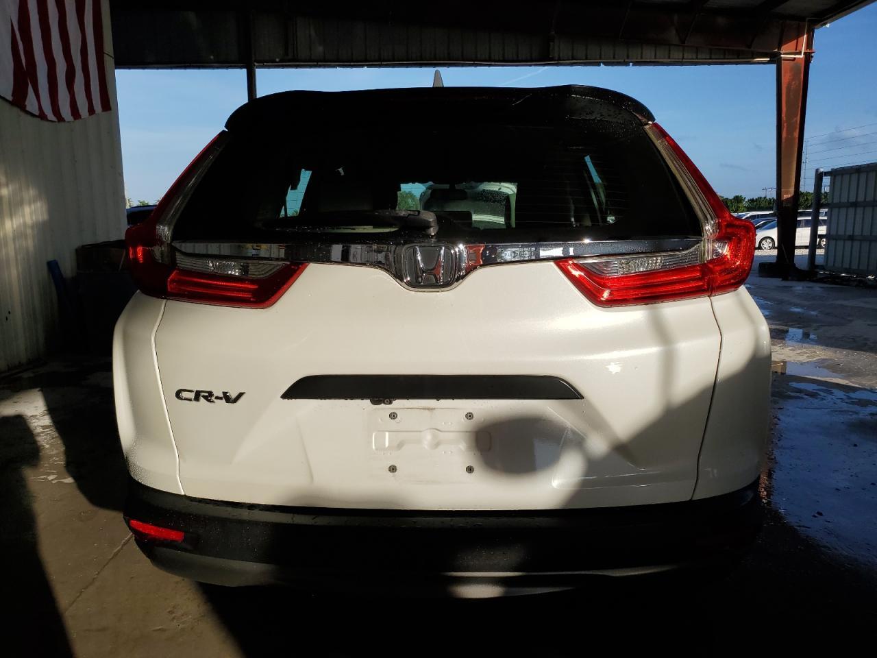 2018 HONDA CR-V LX - Image 6