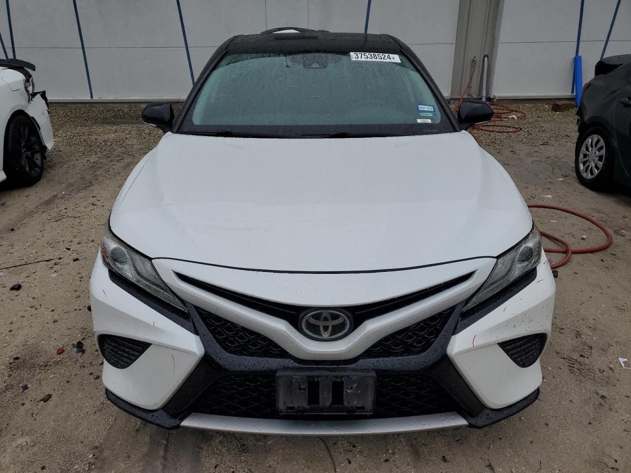 2019 TOYOTA CAMRY XSE - Image 5