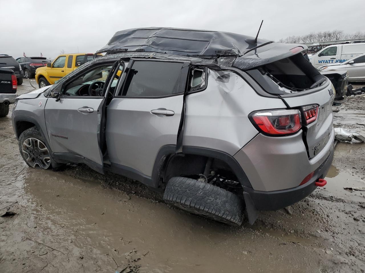 2019 JEEP COMPASS TR - Фото 2
