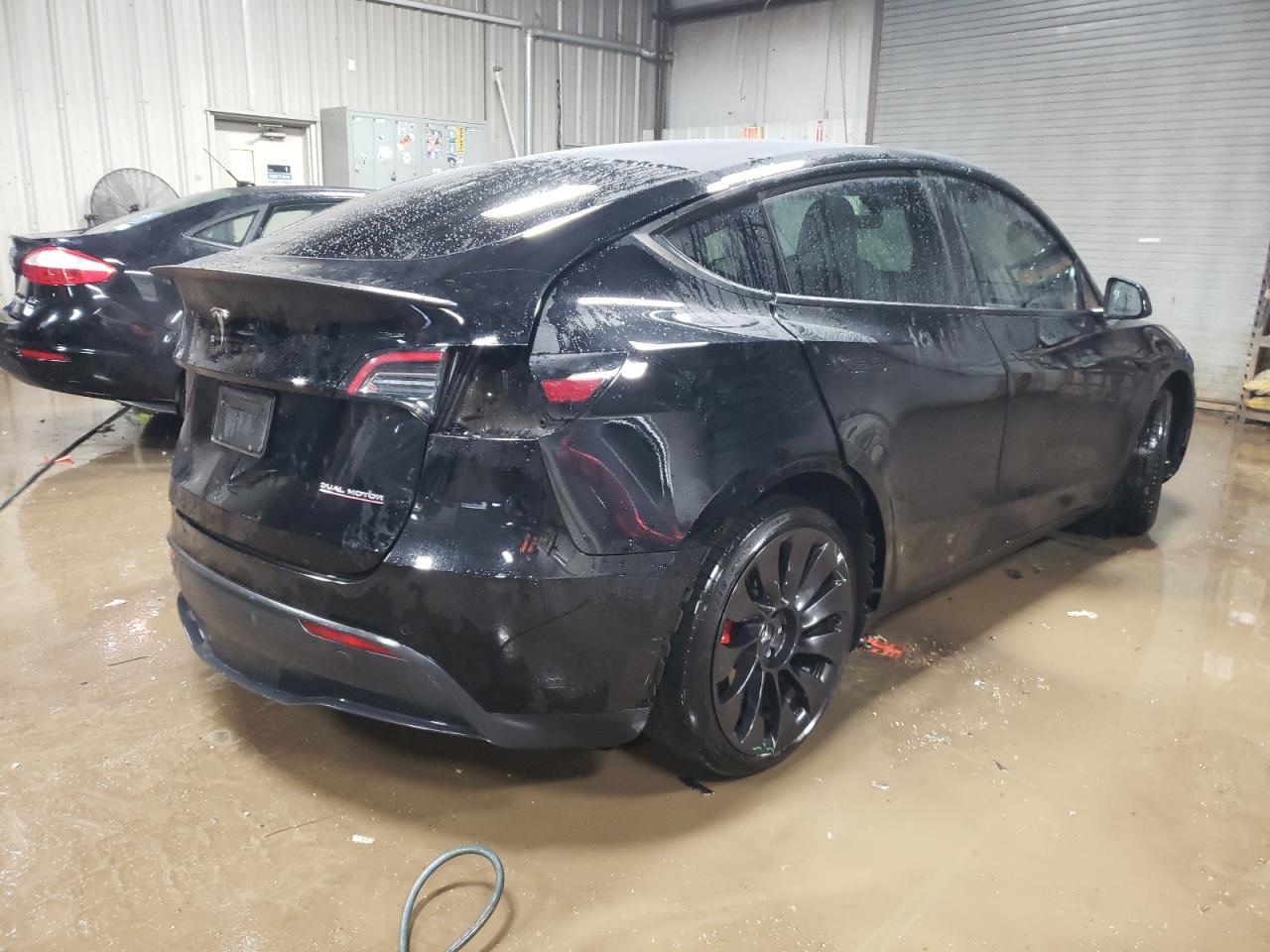2022 TESLA MODEL Y - Image 3