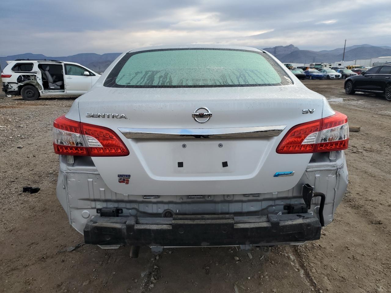 2013 NISSAN SENTRA S - Фото 6