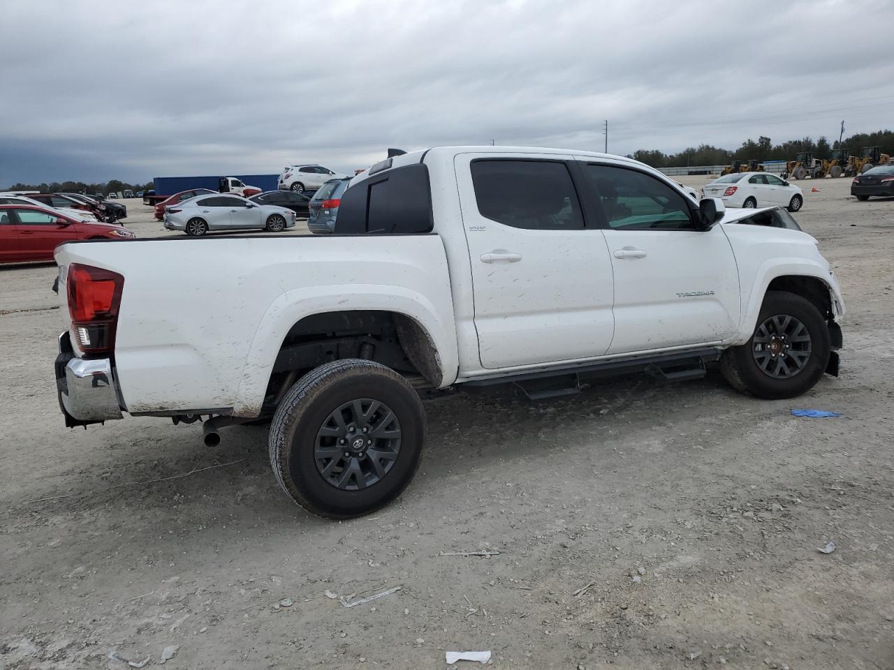 2023 TOYOTA TACOMA DOU - Фото 3