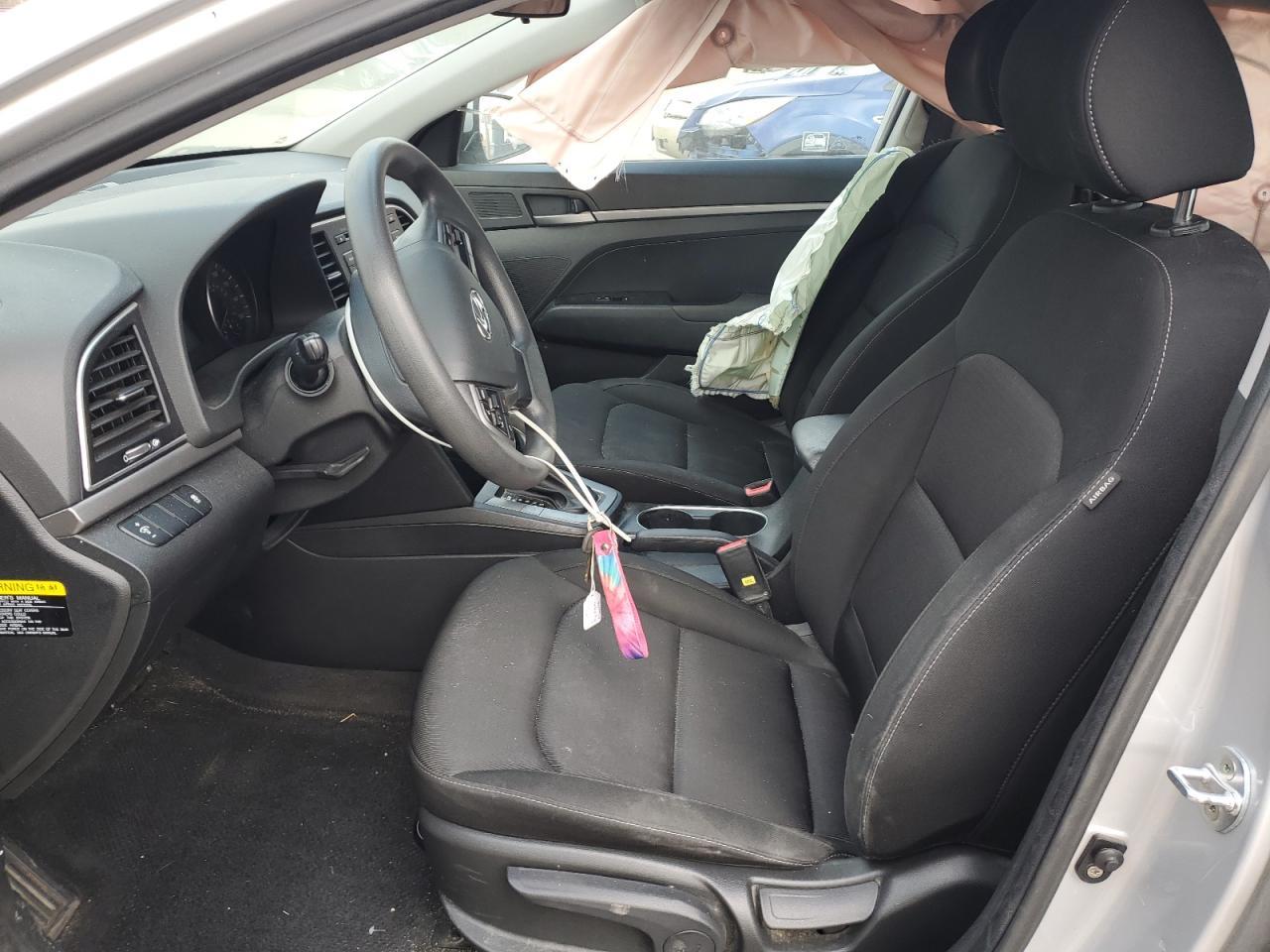 2018 HYUNDAI ELANTRA SE - Image 7