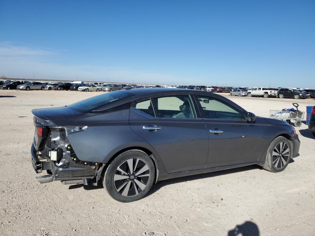 2022 NISSAN ALTIMA SV - Фото 3