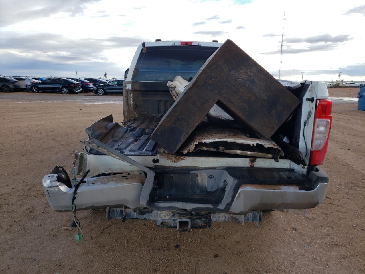 2022 FORD F250 SUPER - Image 6
