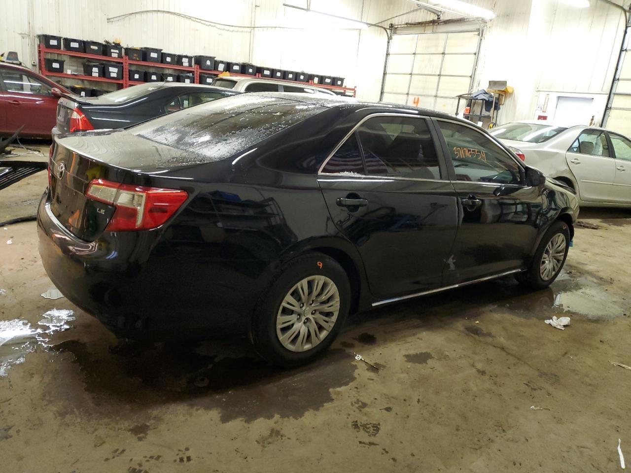 2014 TOYOTA CAMRY L - Image 3