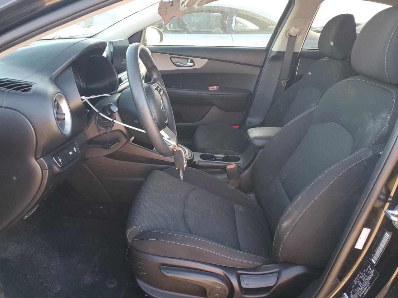 2021 KIA FORTE FE - Image 7