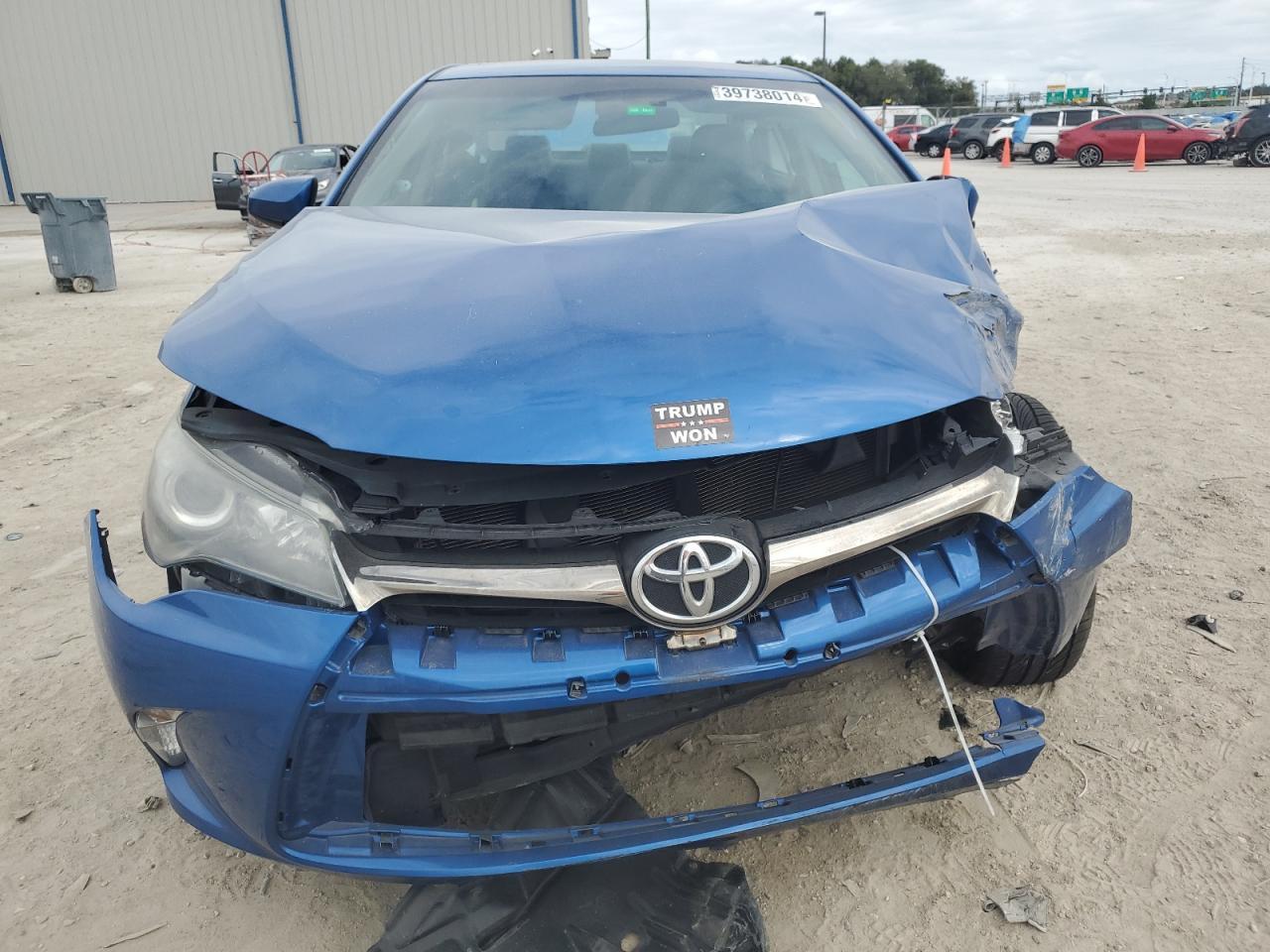 2016 TOYOTA CAMRY LE - Фото 5