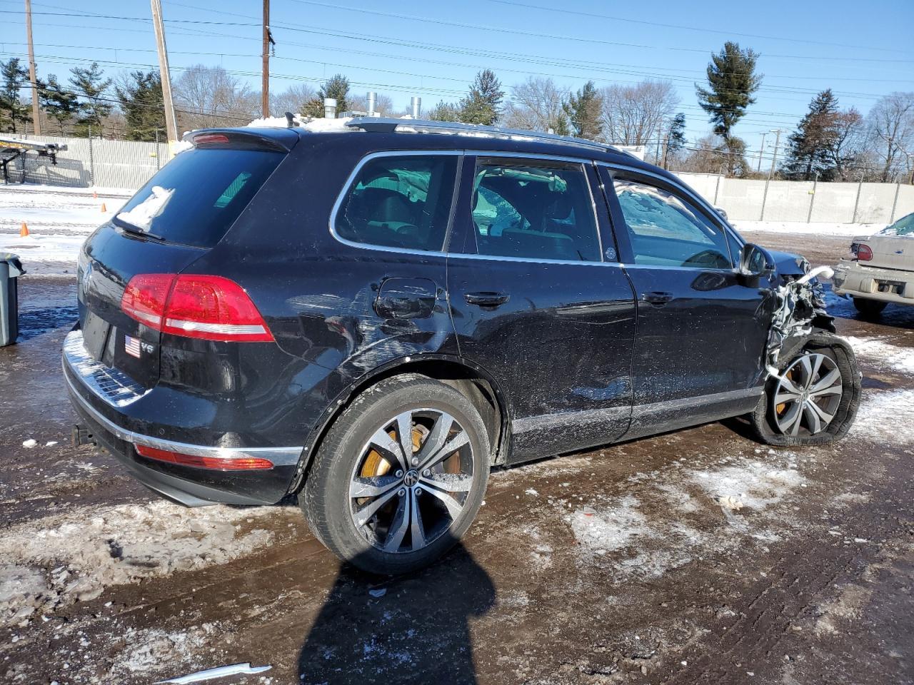 2017 VOLKSWAGEN TOUAREG WO - Фото 3