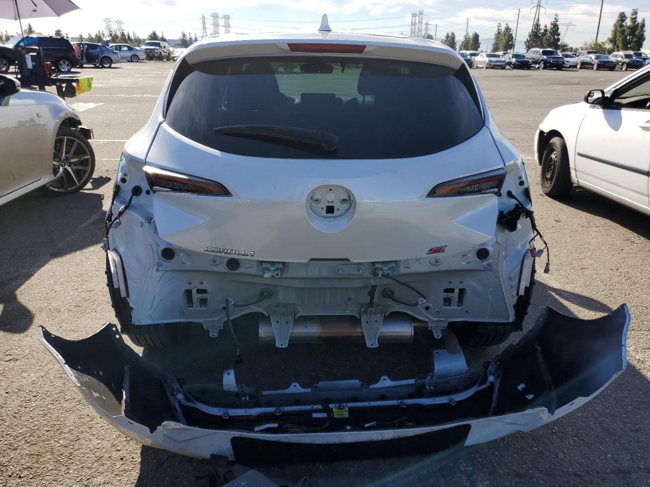 2020 TOYOTA COROLLA SE - Image 6