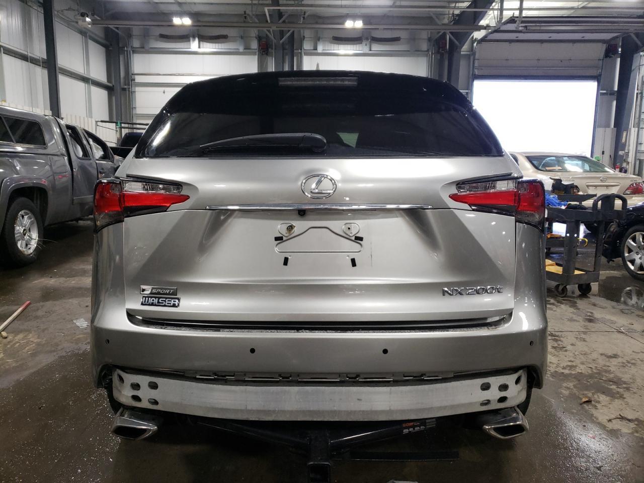 2017 LEXUS NX 200T BA - Фото 6