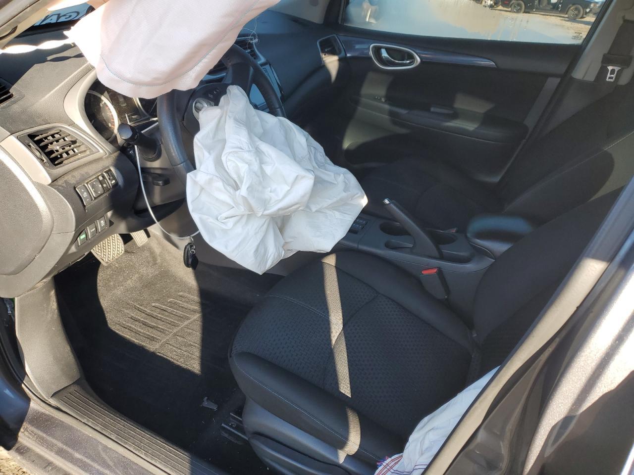 2018 NISSAN SENTRA S - Фото 7
