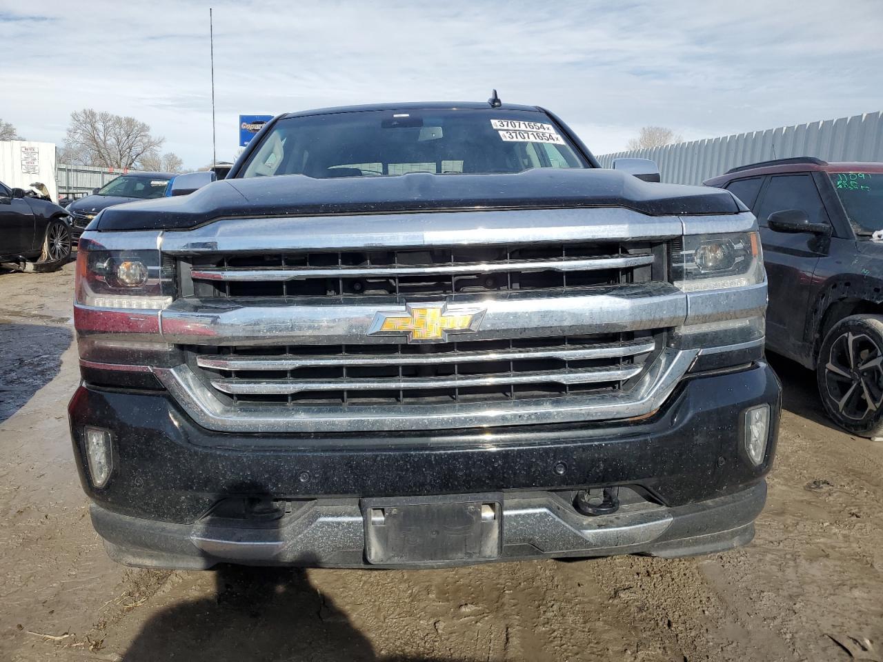 2018 CHEVROLET SILVERADO - Фото 5
