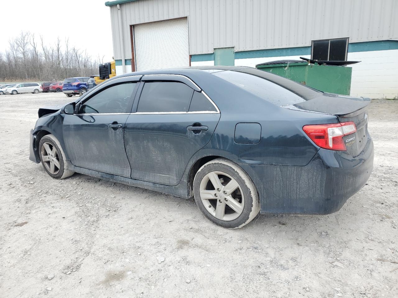 2014 TOYOTA CAMRY L - Image 2