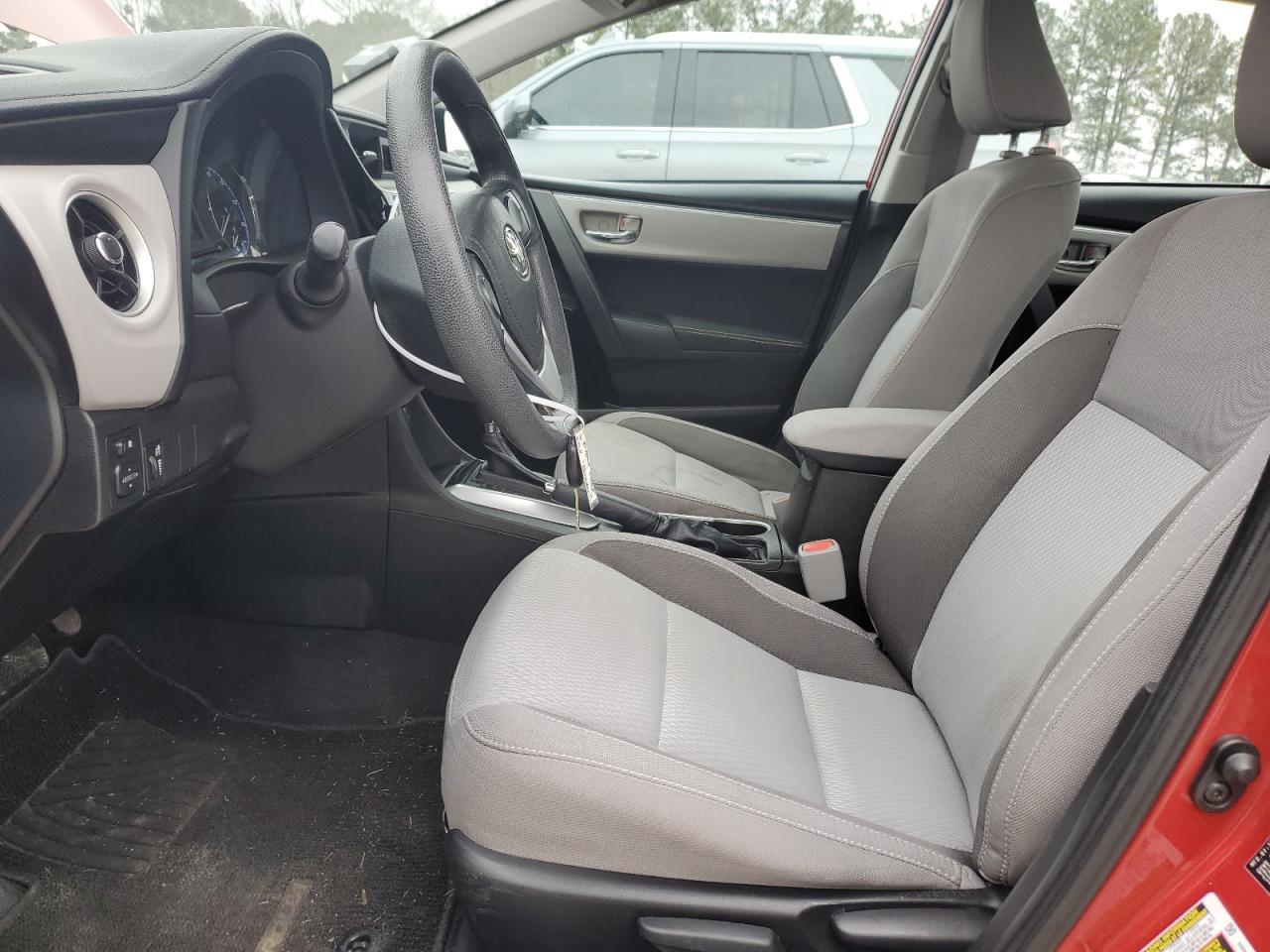 2018 TOYOTA COROLLA L - Image 7