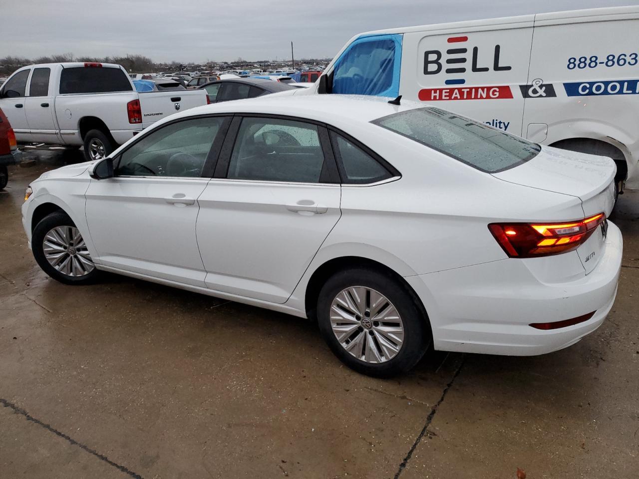 2019 VOLKSWAGEN JETTA S - Фото 2