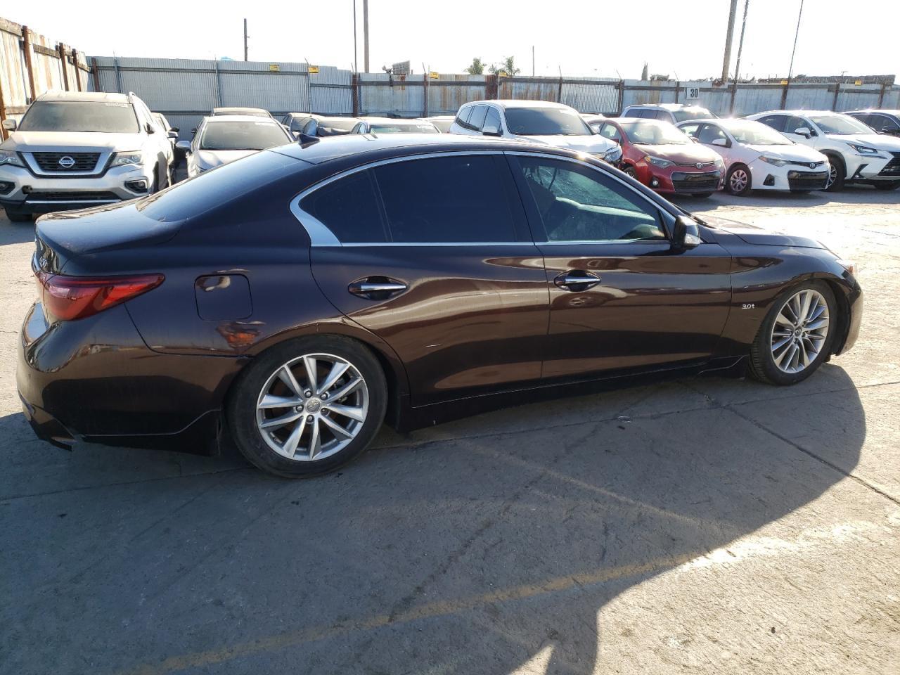 2018 INFINITI Q50 LUXE - Фото 3
