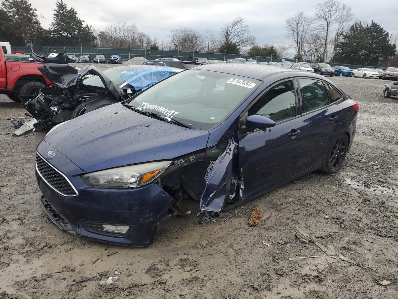 2016 FORD FOCUS SE