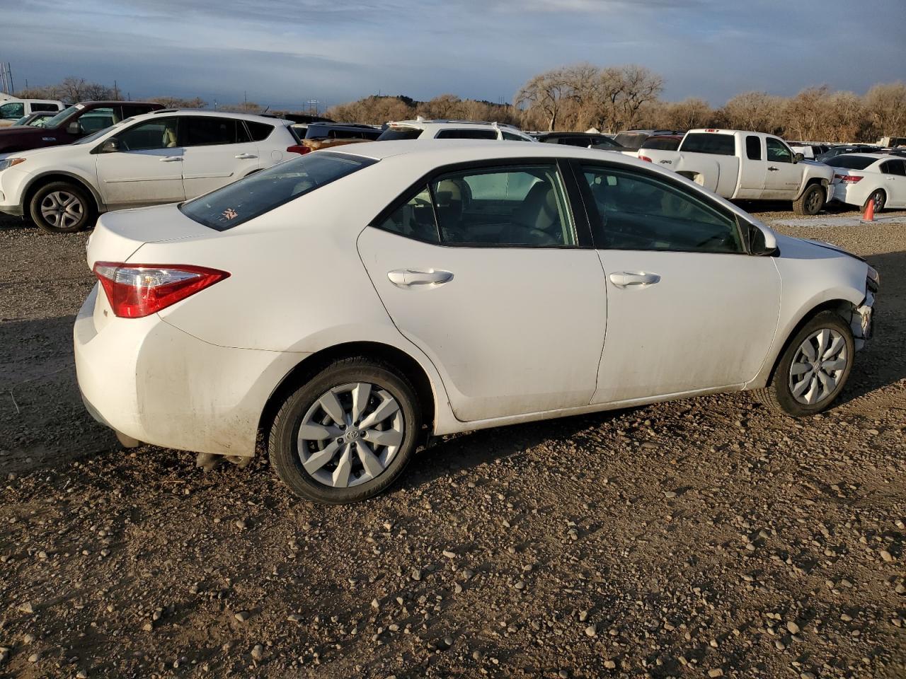 2014 TOYOTA COROLLA L - Image 3