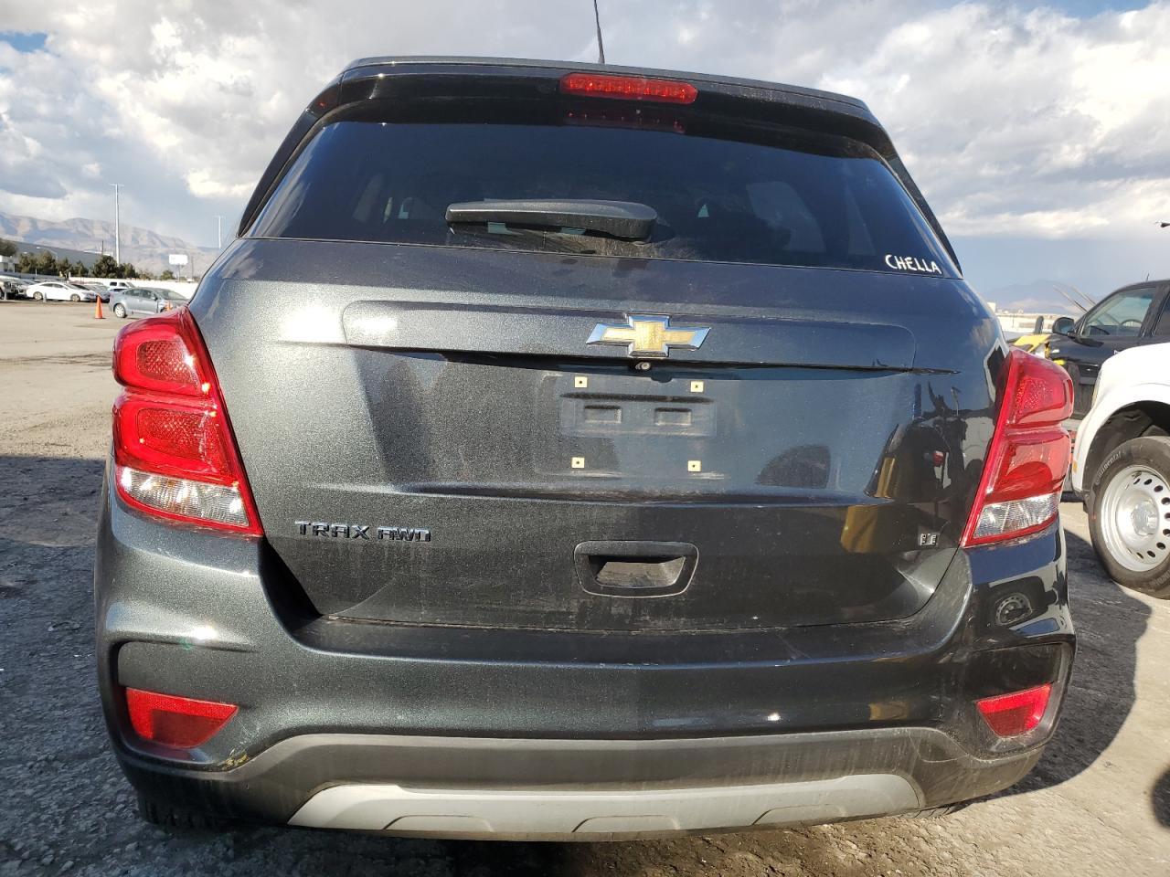 2018 CHEVROLET TRAX 1LT - Image 6