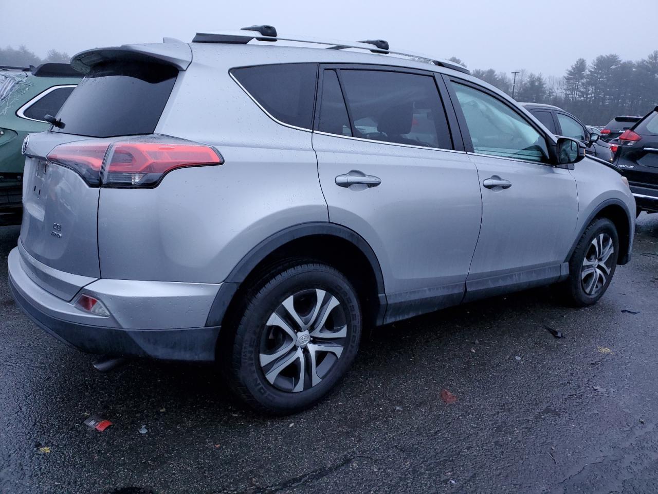 2016 TOYOTA RAV4 LE - Image 3