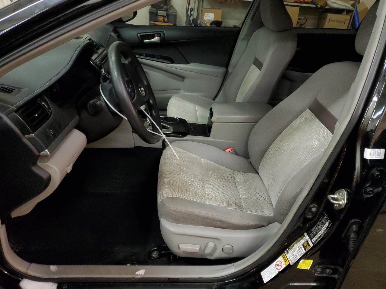 2014 TOYOTA CAMRY L - Image 7