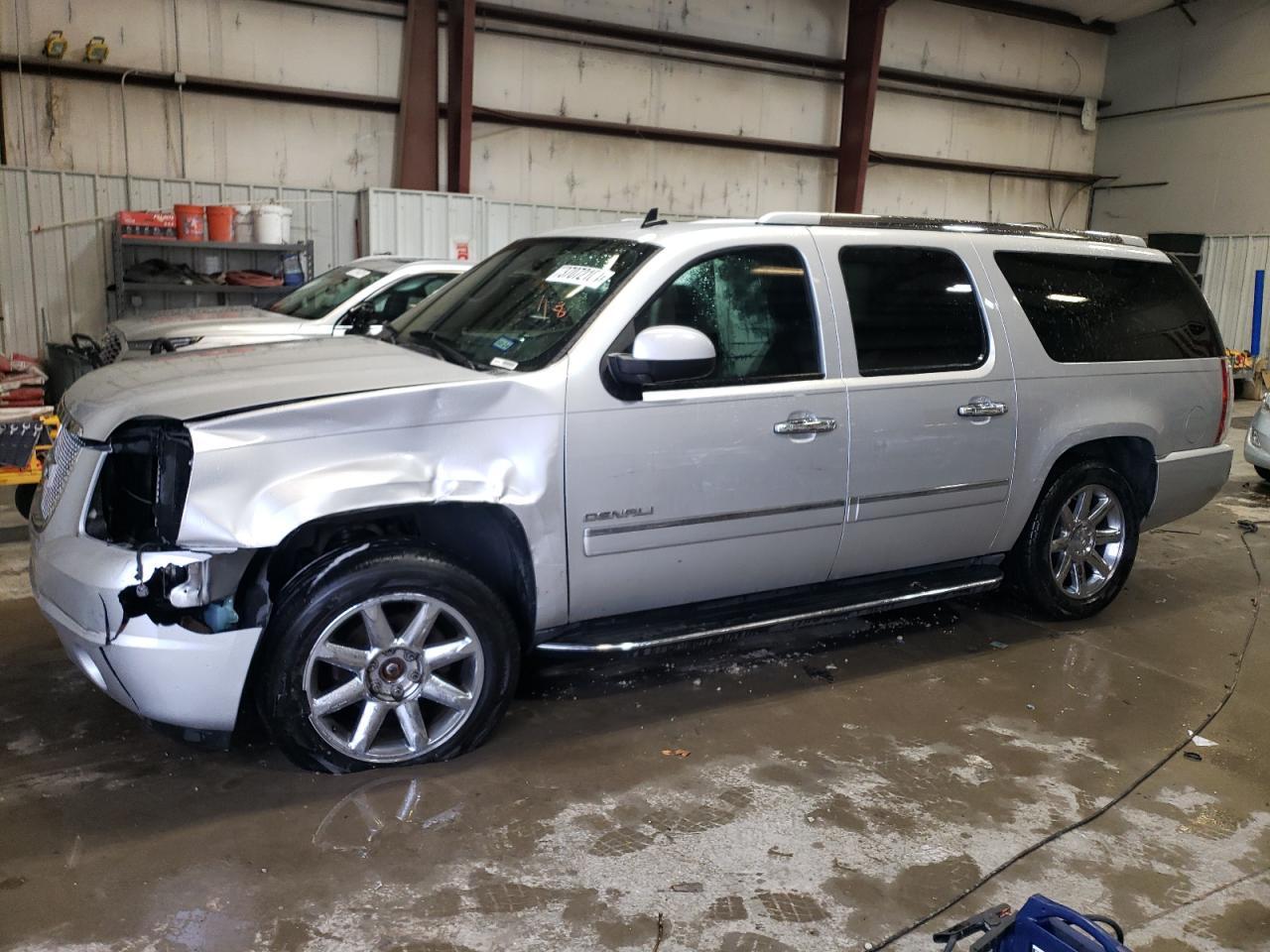 2014 GMC YUKON XL D car image