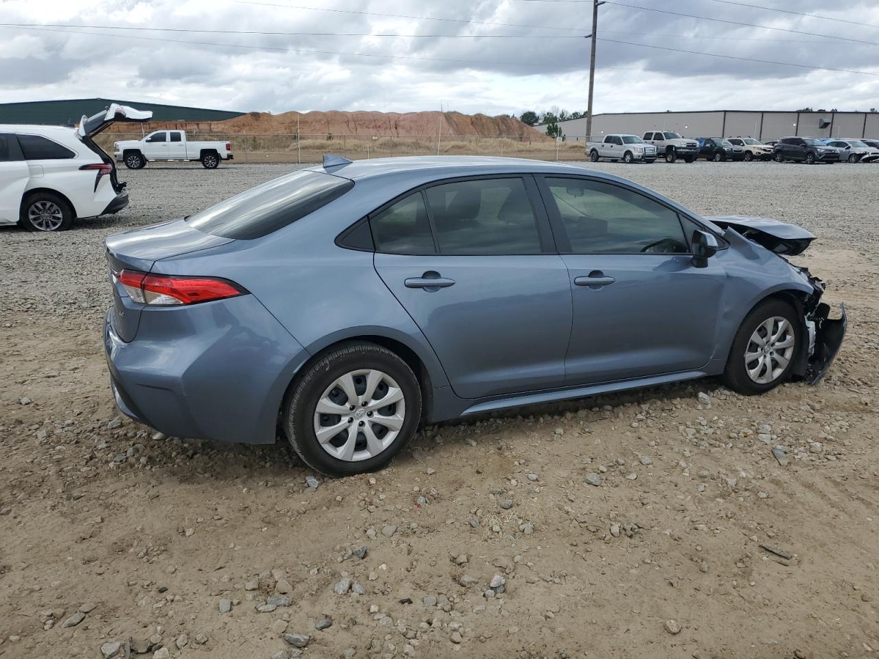 2022 TOYOTA COROLLA LE - Image 3
