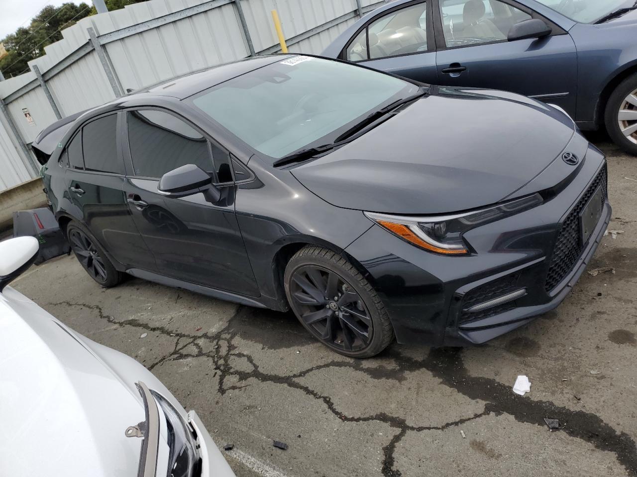 2022 TOYOTA COROLLA SE - Фото 4