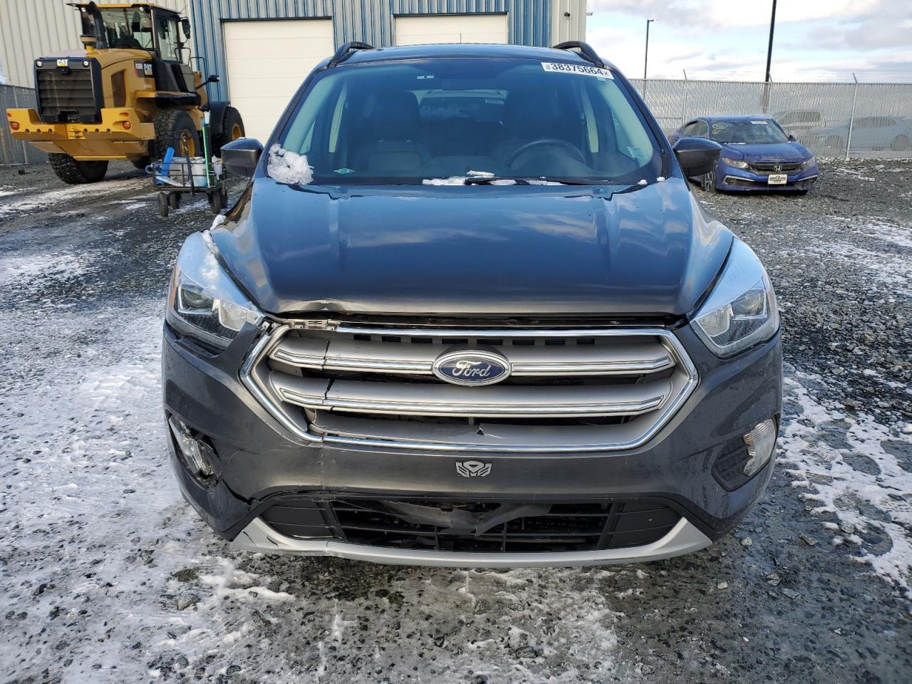 2017 FORD ESCAPE SE - Фото 5