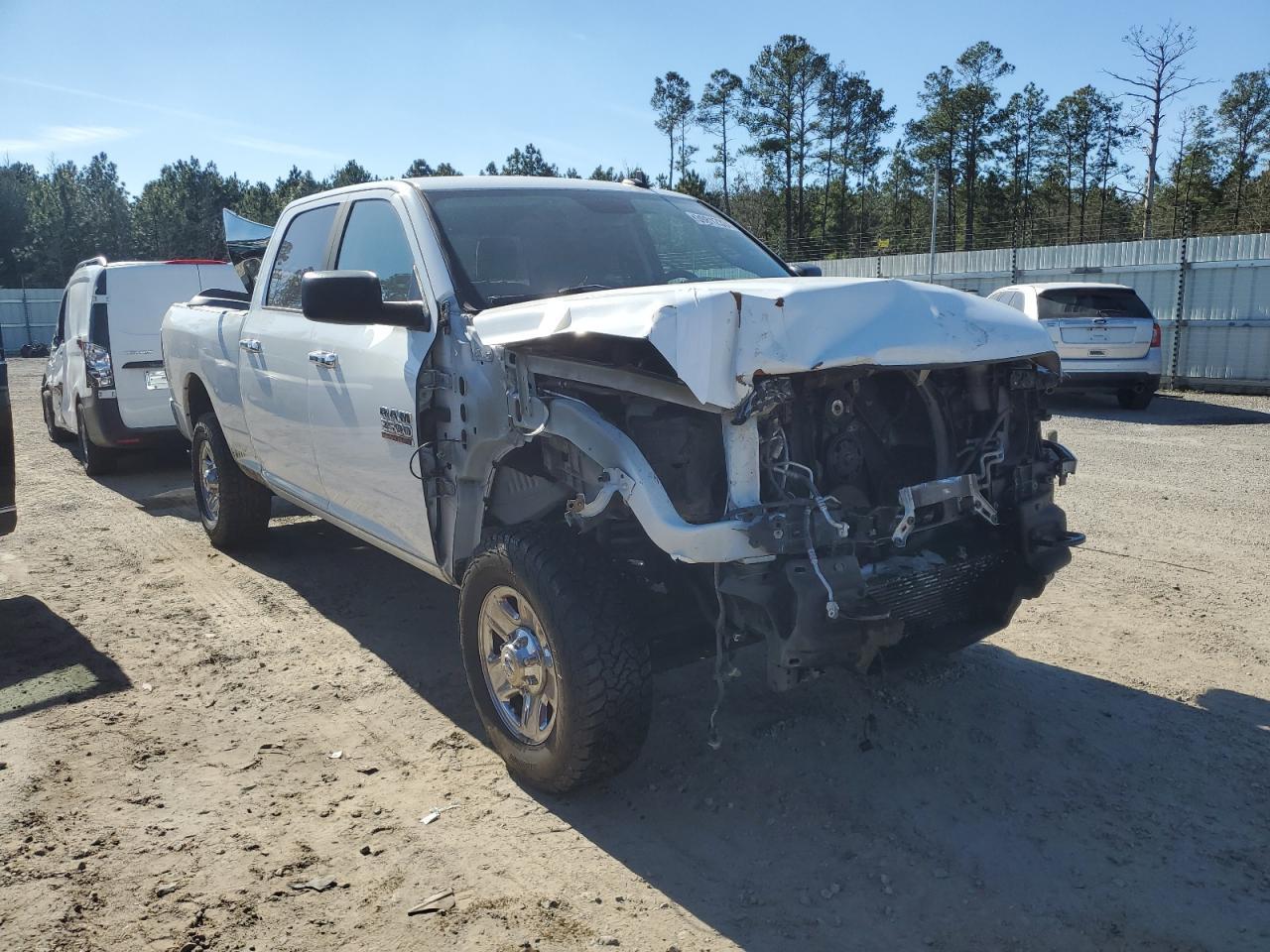 2018 RAM 2500 SLT - Фото 4