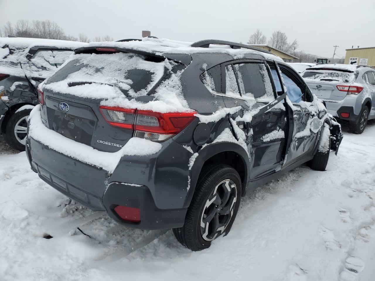 2021 SUBARU CROSSTREK - Фото 3