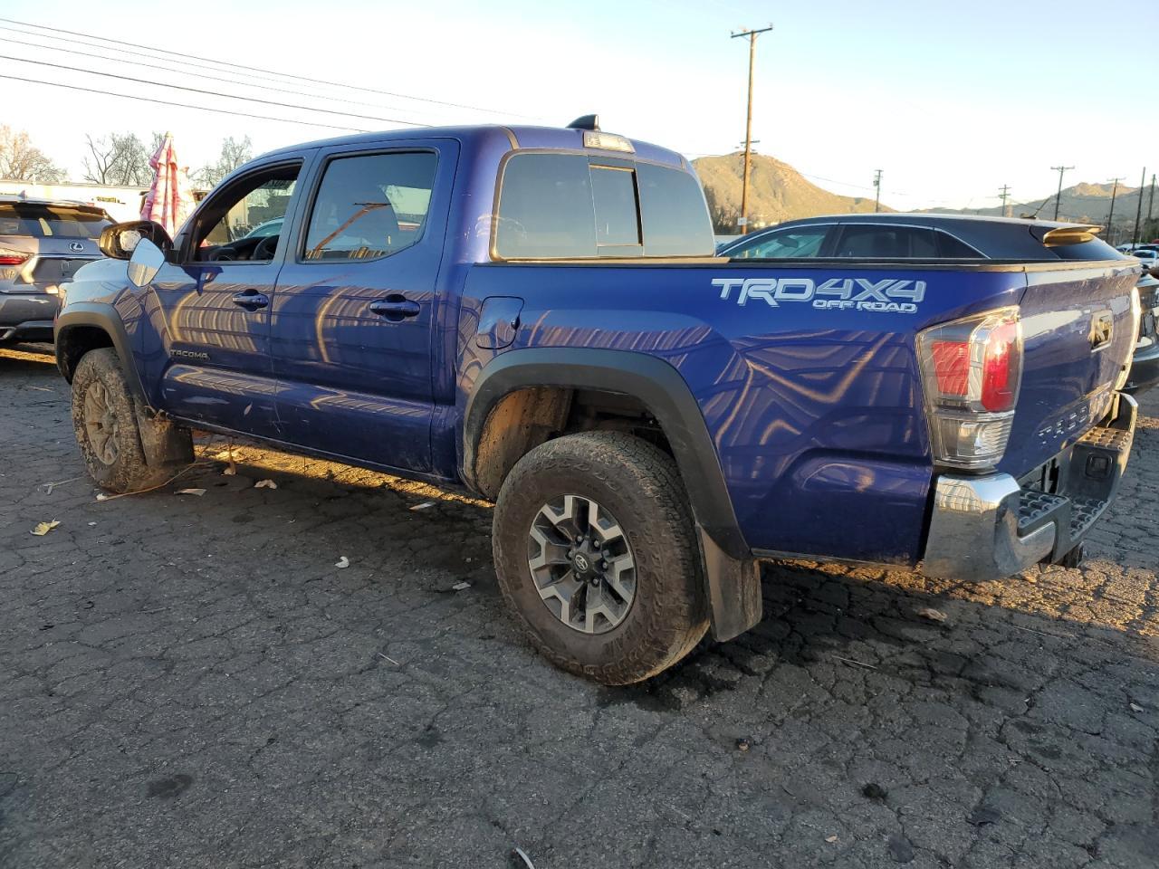 2023 TOYOTA TACOMA DOU - Фото 2