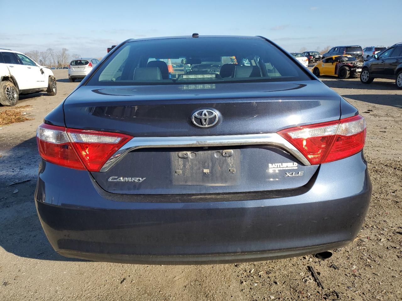 2016 TOYOTA CAMRY LE - Image 6