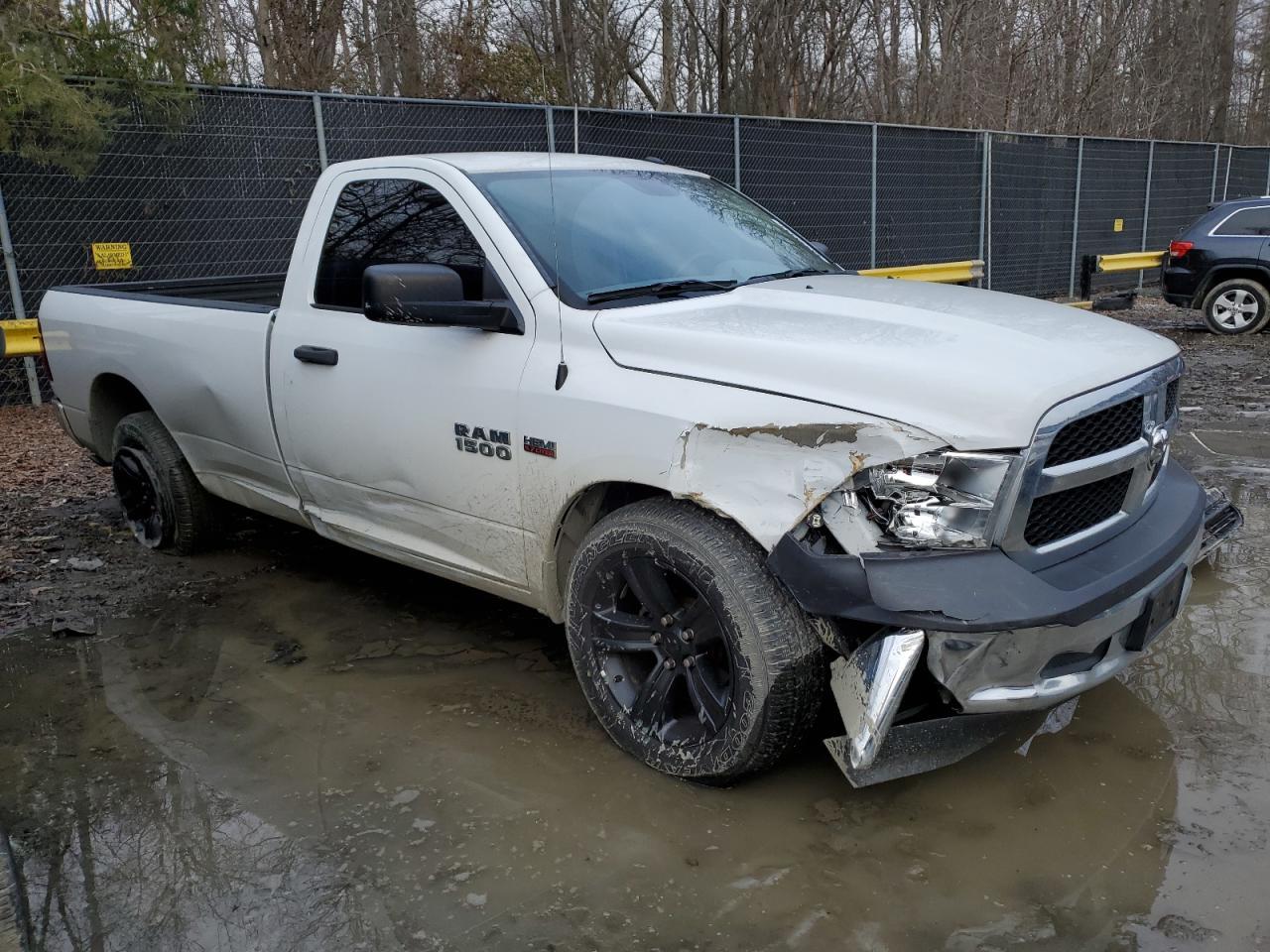 2017 RAM 1500 ST - Фото 4