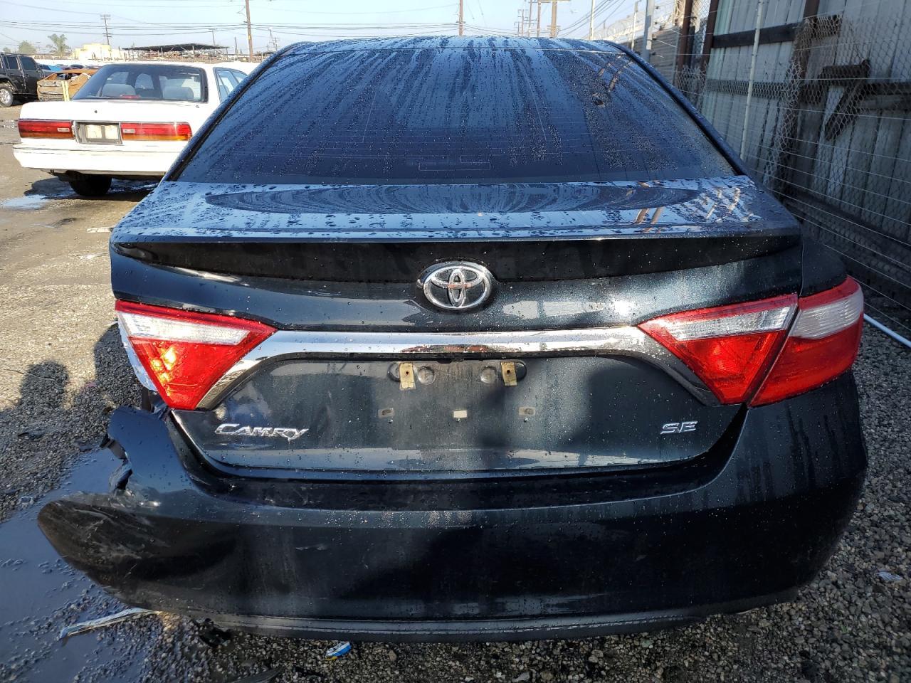 2017 TOYOTA CAMRY LE - Image 6