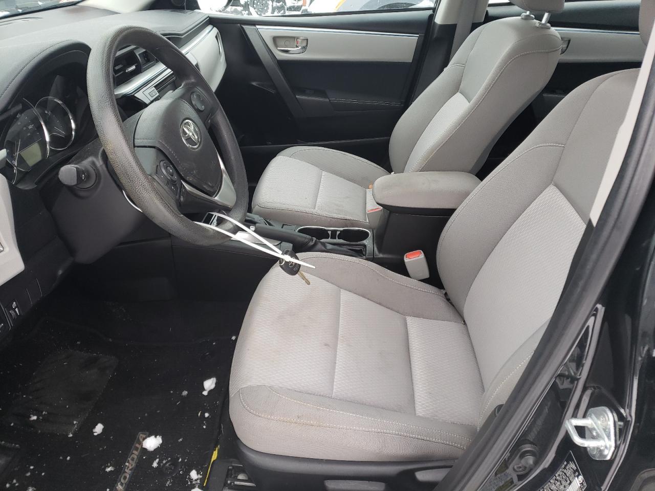 2015 TOYOTA COROLLA L - Image 7