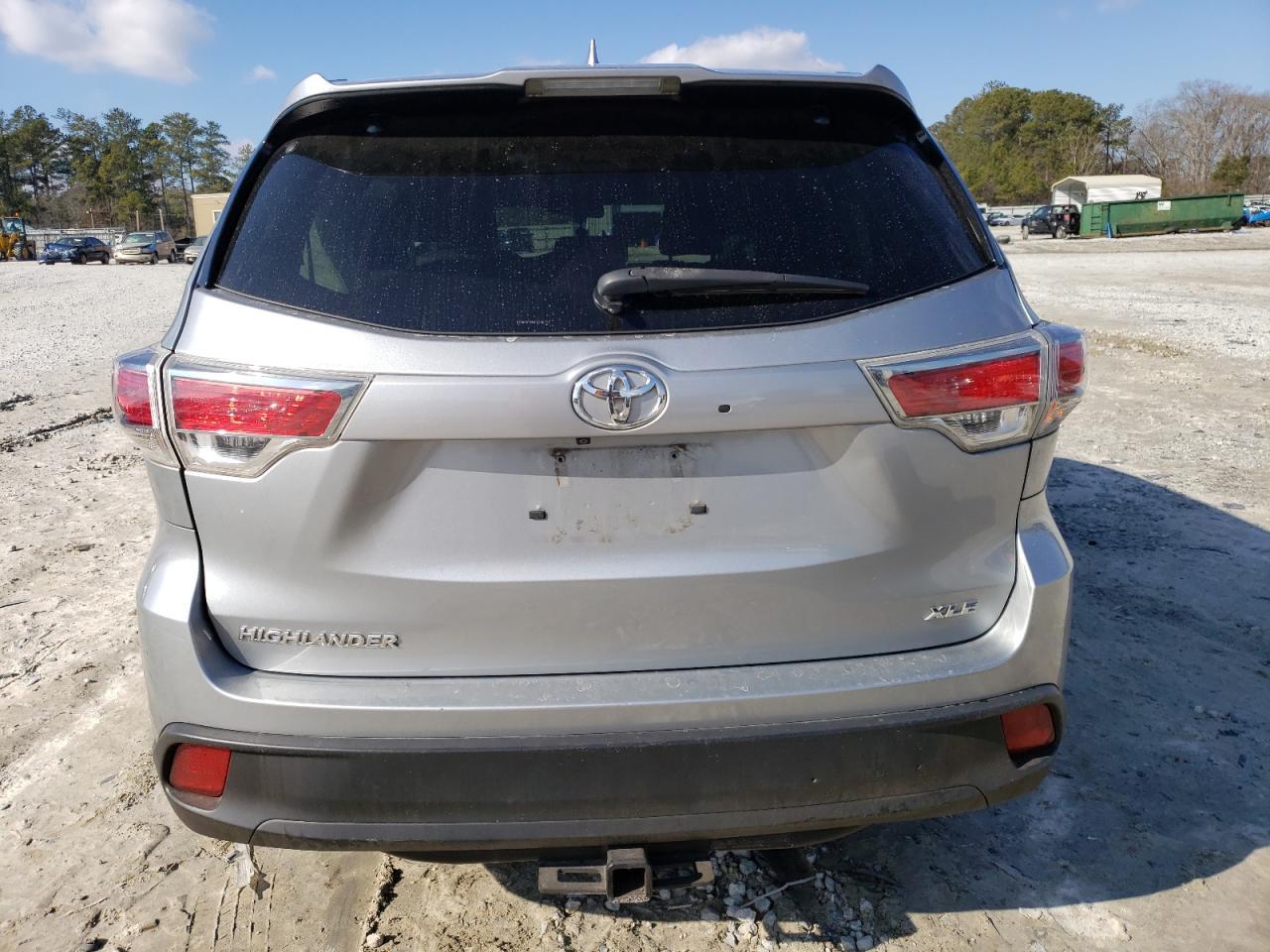 2015 TOYOTA HIGHLANDER - Фото 6