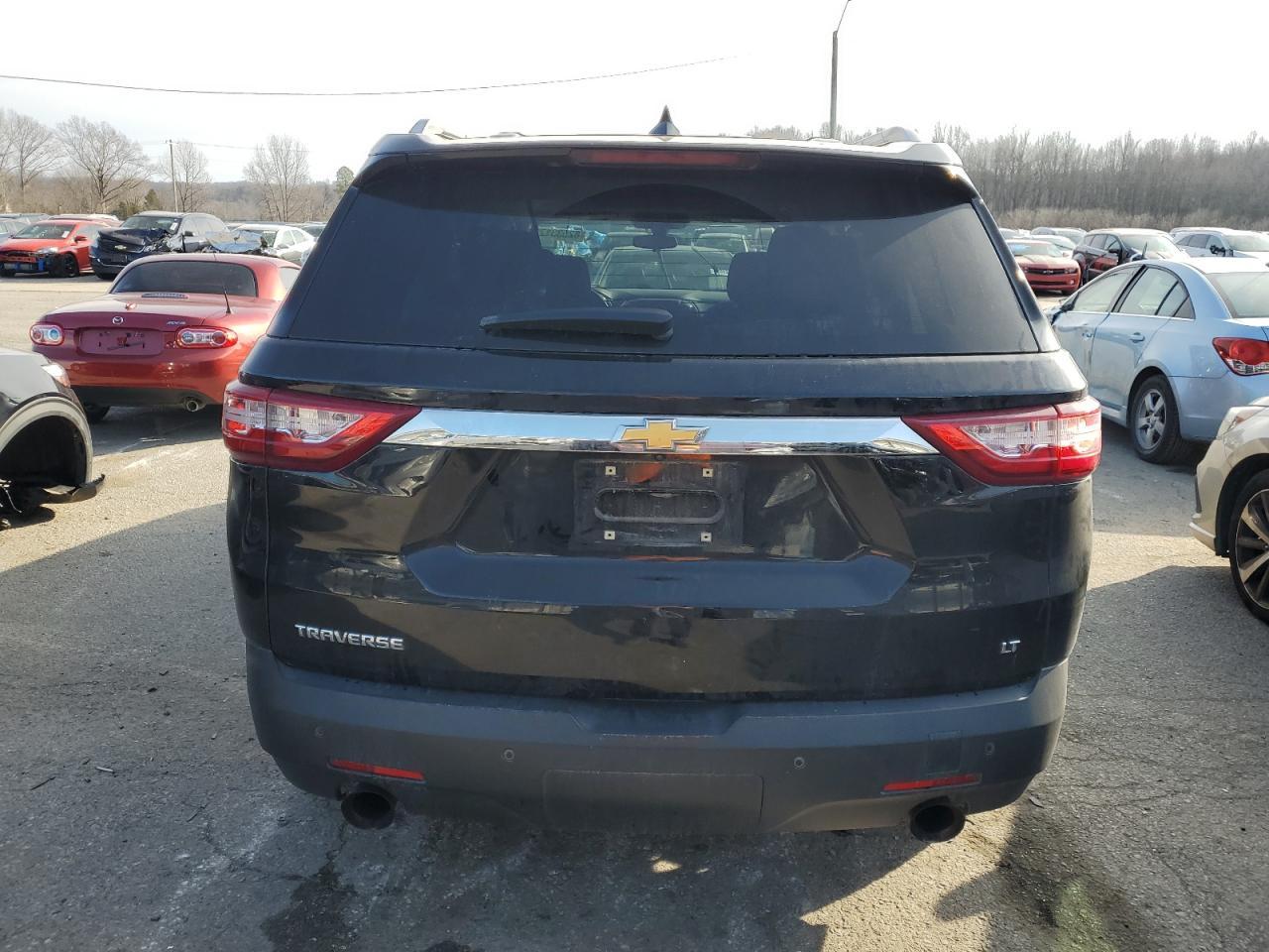 2018 CHEVROLET TRAVERSE L - Фото 6