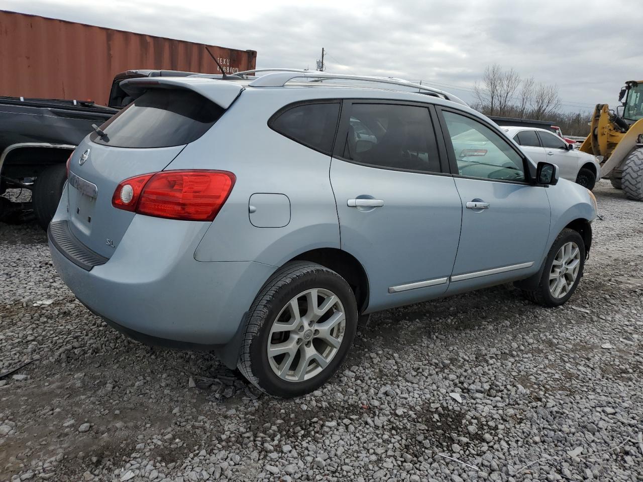 2013 NISSAN ROGUE S - Image 3