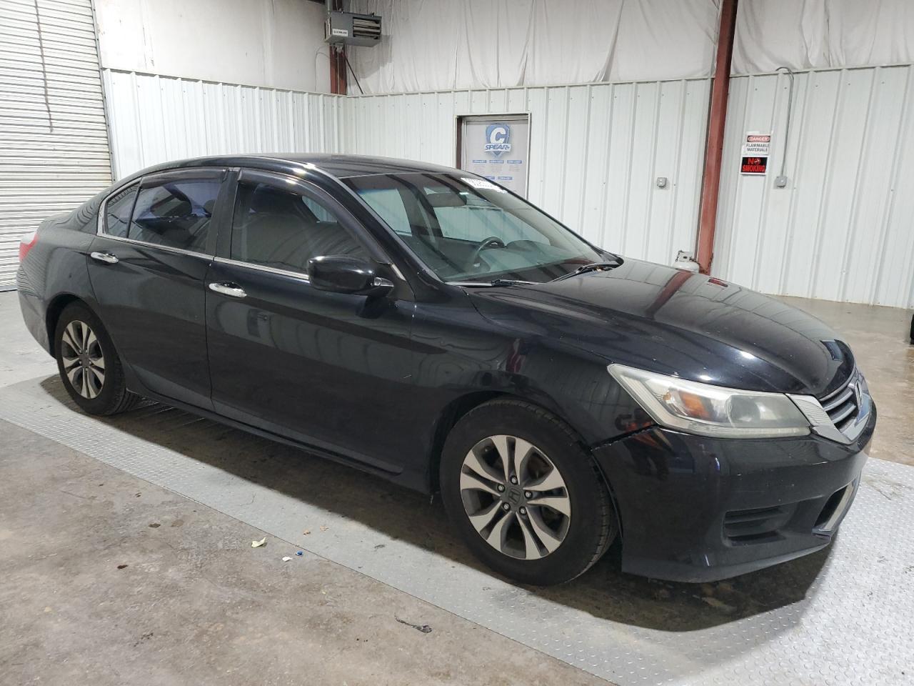 2014 HONDA ACCORD LX - Image 4