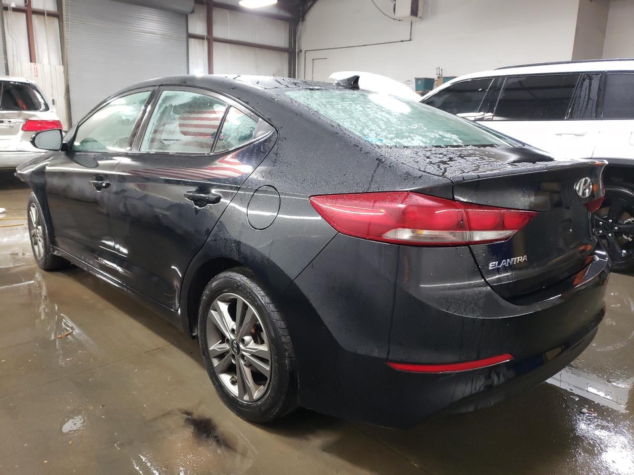 2018 HYUNDAI ELANTRA SE - Фото 2