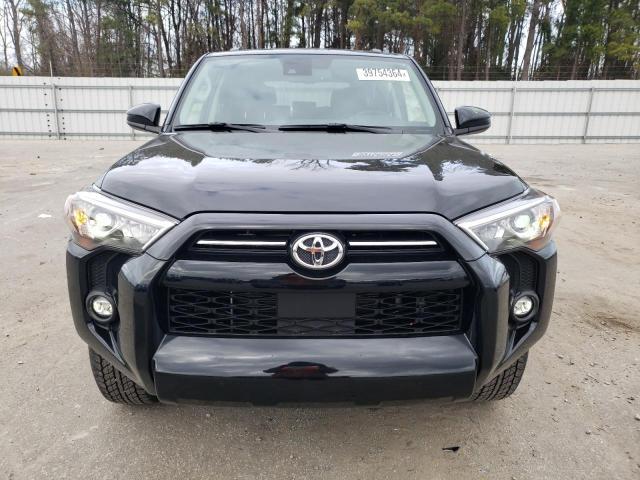 2023 Toyota 4Runner Sr5 - Image 5