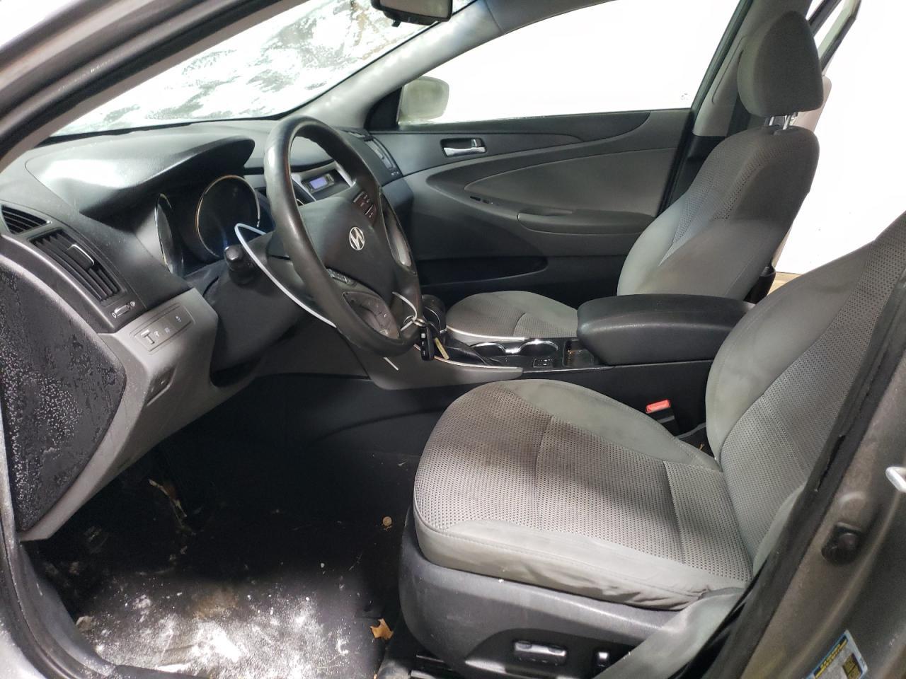 2013 HYUNDAI SONATA GLS - Image 7