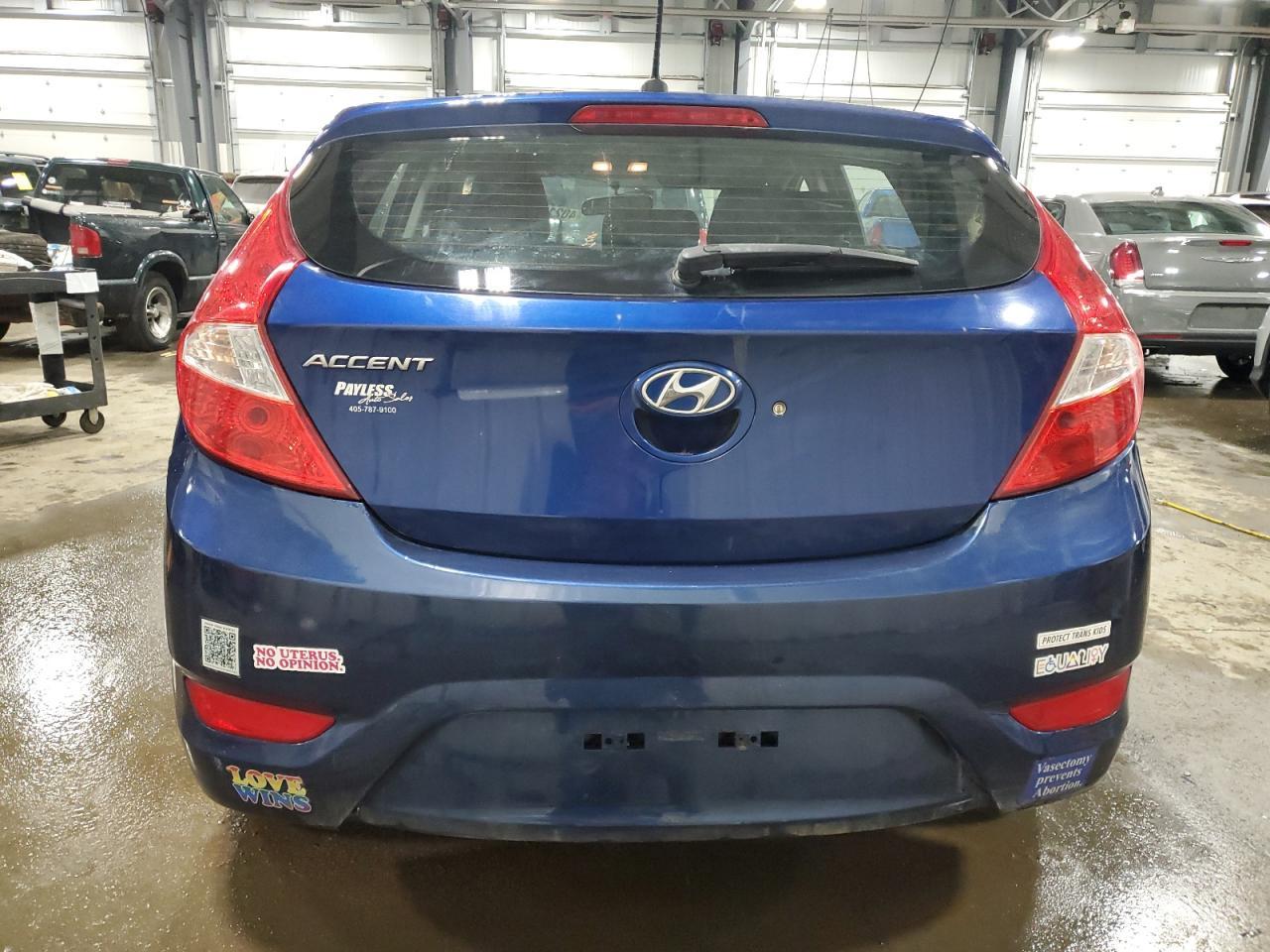 2017 HYUNDAI ACCENT SE - Image 6