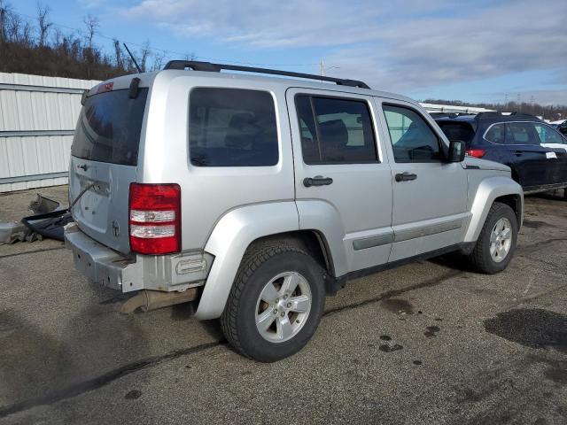 2010 Jeep Liberty Sport - Фото 3