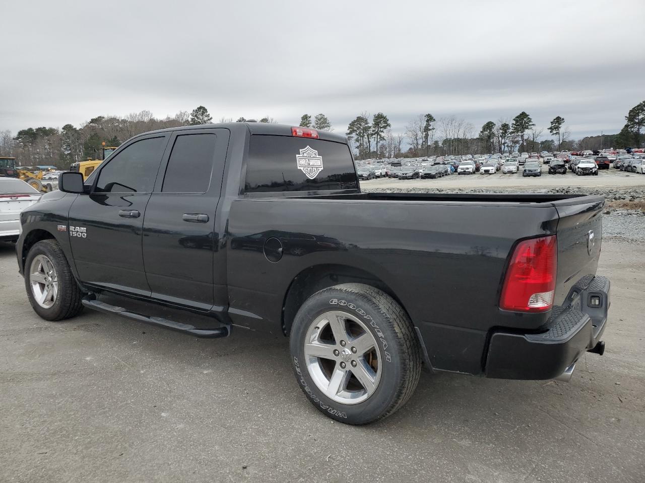 2017 RAM 1500 ST - Image 2